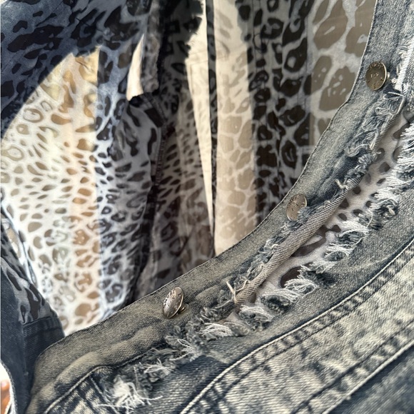 Jacket - Picture 6 of 9